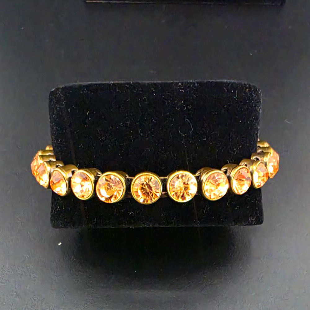 Plunder "Tyra" & "Lisbeth" Pearl Bracelets - Choose 1 From The Lot